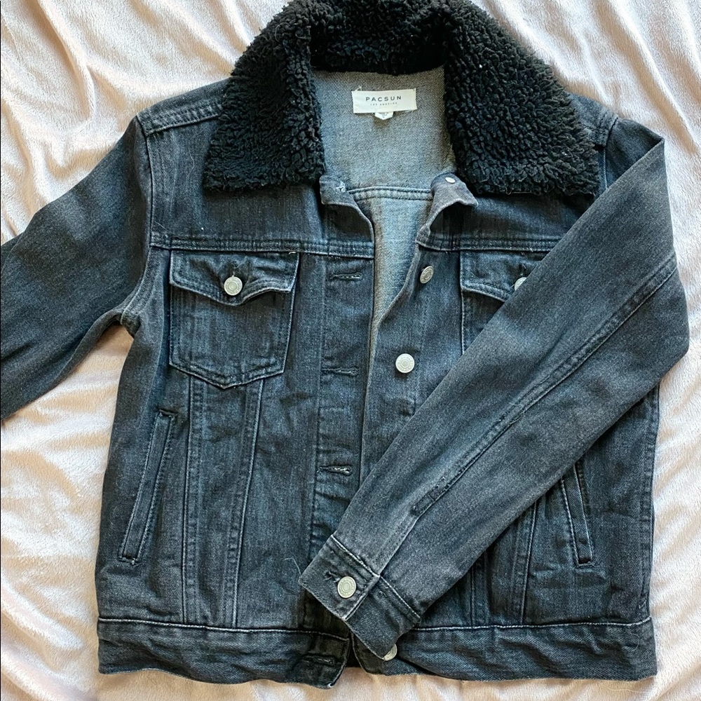 PacSun Sherpa Jean Jacket - SZ: S - CL: Black